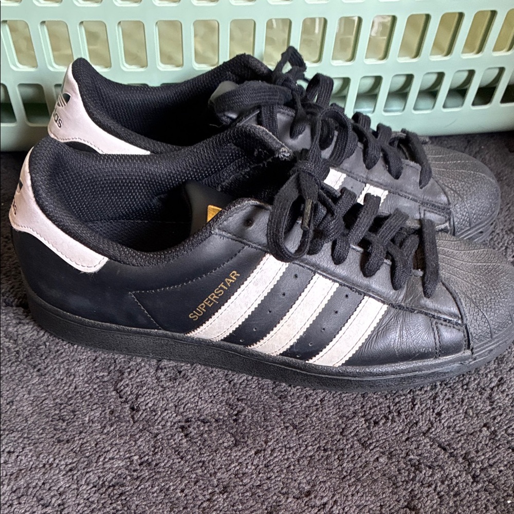 adidas Superstar Black with White Stripes Men's Sneakers size 7 1/2